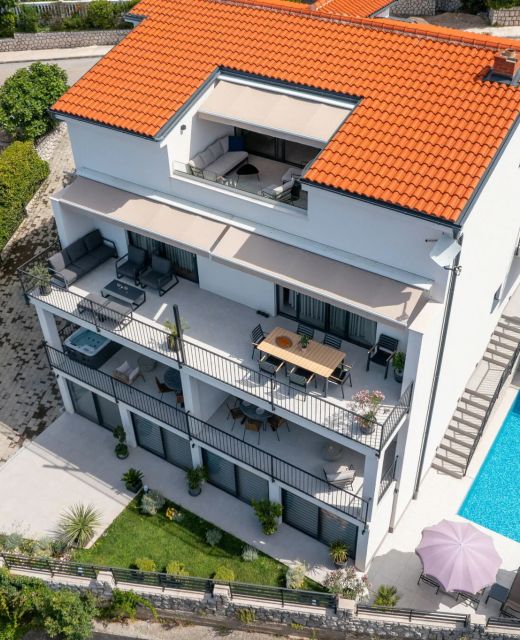 Villa Frankola with pool Crikvenica