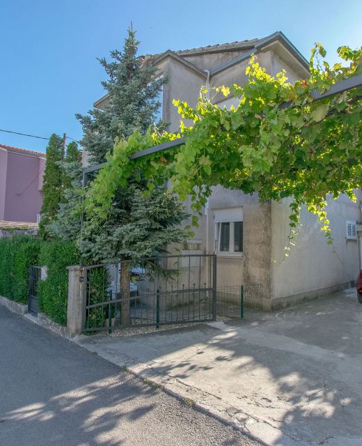 Apartment Vinka Kastel Luksic