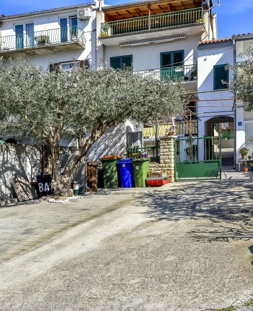 Apartments Jasmine Biograd