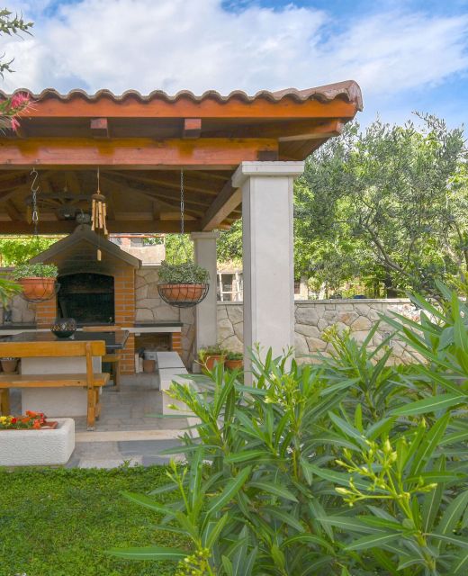 Apartment Camino Kastel Gomilica
