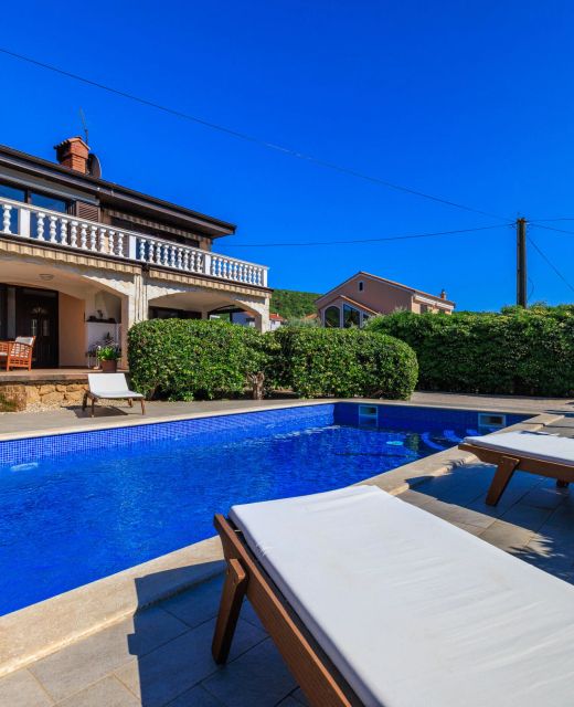 Apartment Dani Punat