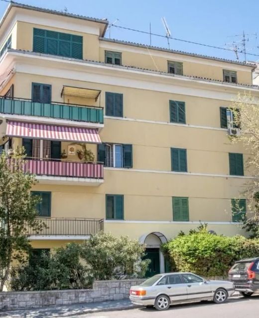 Apartments and Room Poesia Split