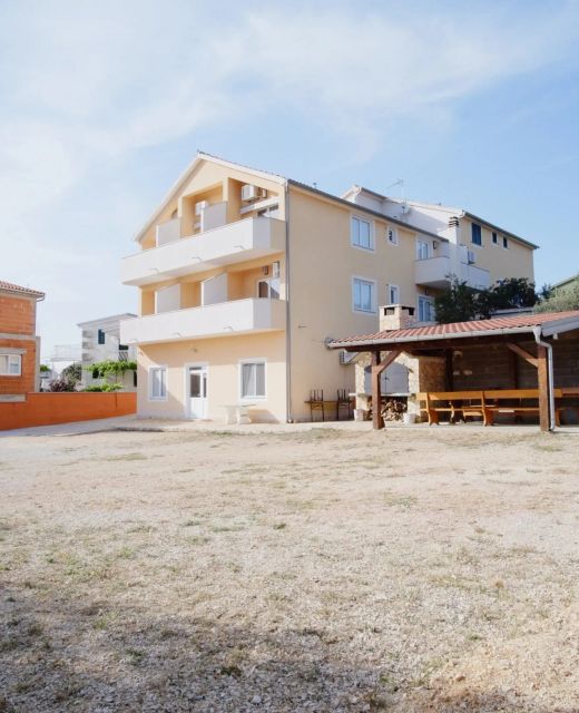 Apartments Rucmarin Drage