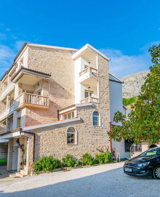 Apartments Tonko Duce