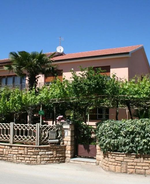Casa Ines Pula