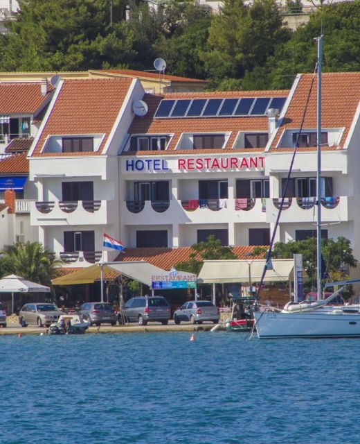 House Hotel Plava Laguna Tisno