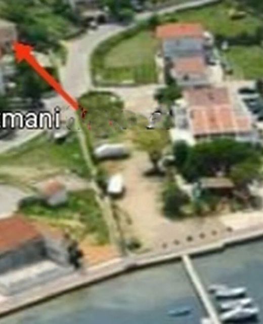 Apartments R and E Supetarska Draga