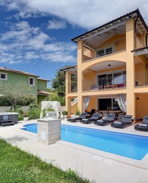 Villa Villa Ari Krnica