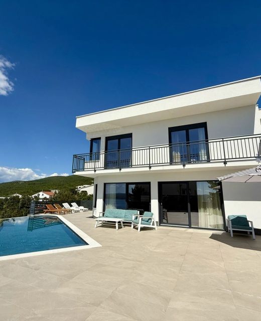 Villa V Crikvenica