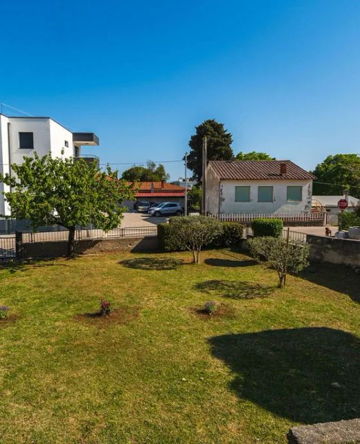 Apartments Anka Krk