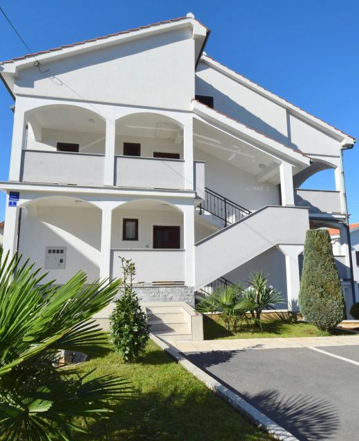 Apartment Zdenka Njivice II