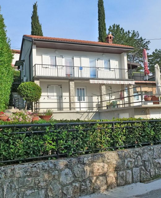 Apartment Ivana Njivice