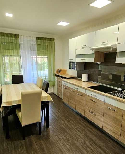 Mészi Apartmanház Balatonlelle