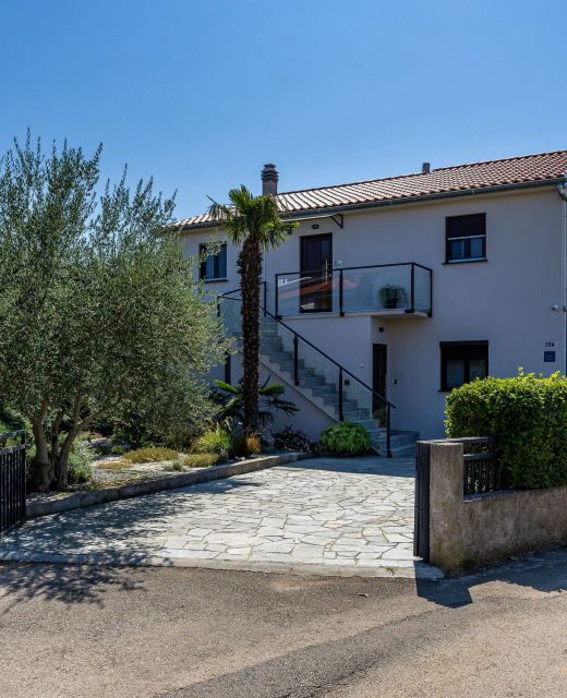 Apartments Aki Malinska