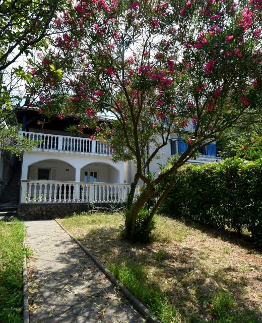 Apartment Pesja Omisalj