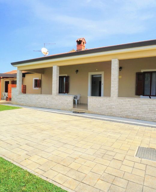 Apartments MIMA Zambratija
