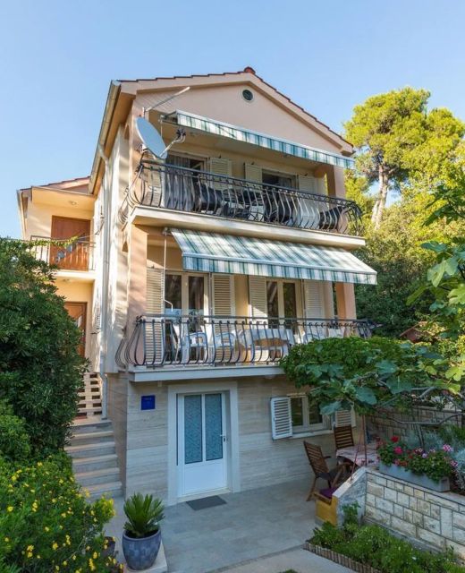 Apartments Baradić Petrcane