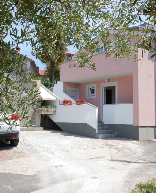 Apartments With Parking Space Sveti Vid, Krk - 20629 Sveti Vid