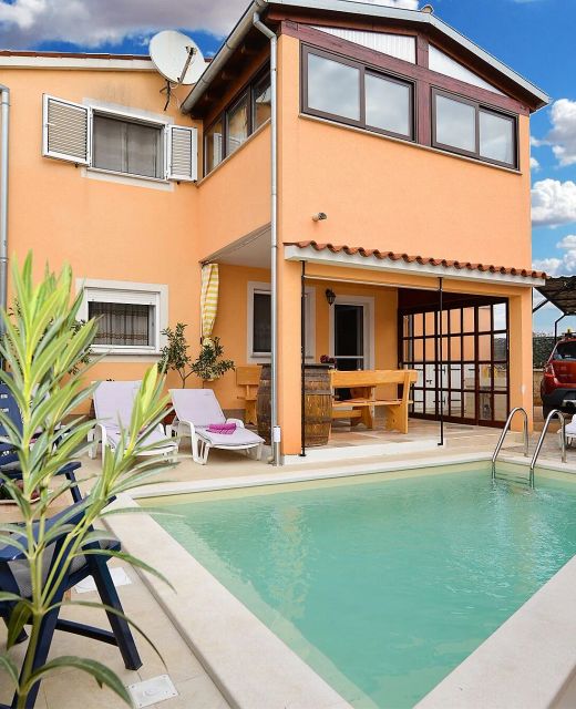 Family-friendly Apartments With Swimming Pool Fažana - 20792