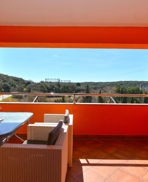 Apartments With Parking Space Pula - 21036