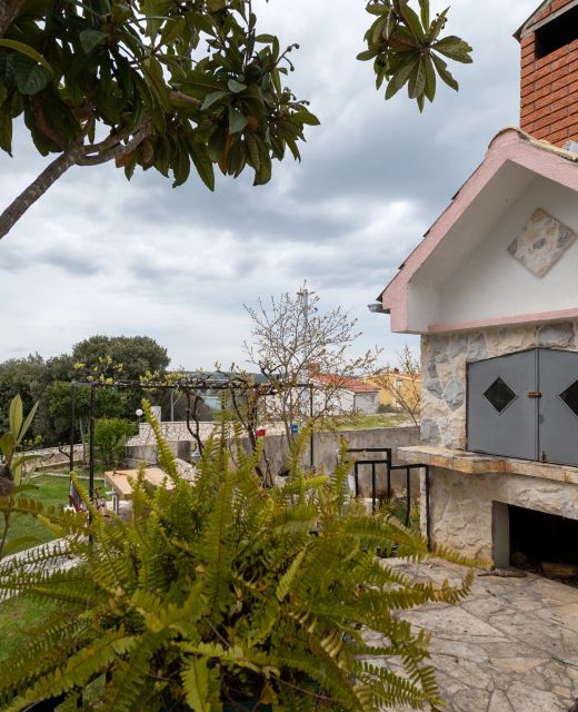 Apartments And Rooms By The Sea Posedarje, Novigrad - 21123 Posedarje