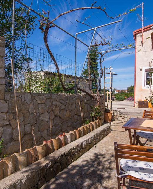 Apartments With Parking Space Veli Lošinj, Lošinj - 21192 Veli Lošinj