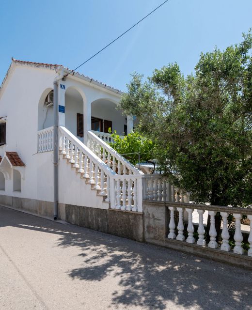 Apartments With Parking Space Povljana, Pag - 21327 Povljana