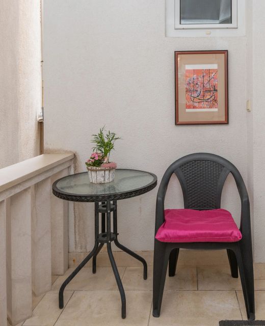 Apartments By The Sea Makarska - 21425