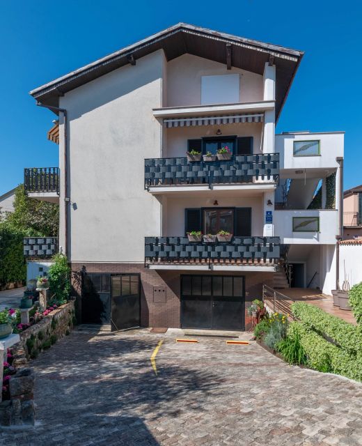 Apartments With Parking Space Umag - 21460