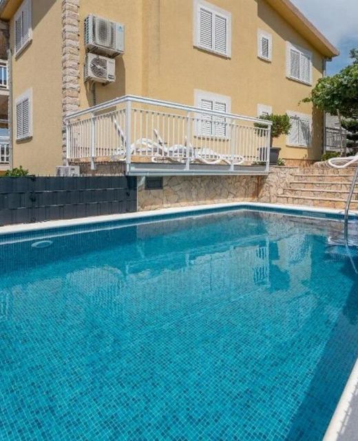 Apartments With Swimming Pool Trogir - 21466