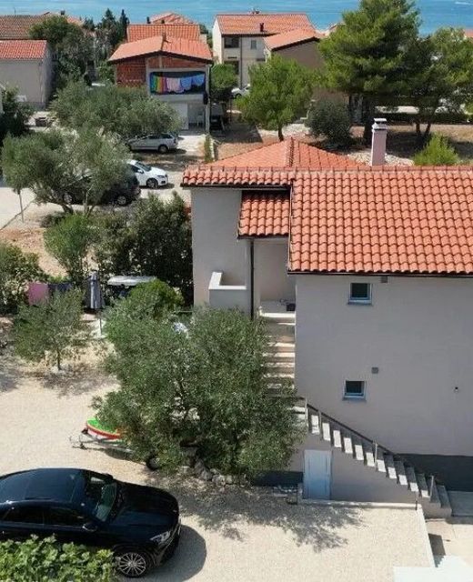 Apartments With Parking Space Ždrelac, Pašman - 21549 Ždrelac