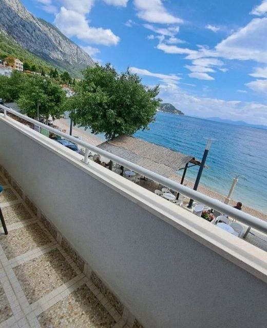 Apartments By The Sea Igrane, Makarska - 21577 Igrane