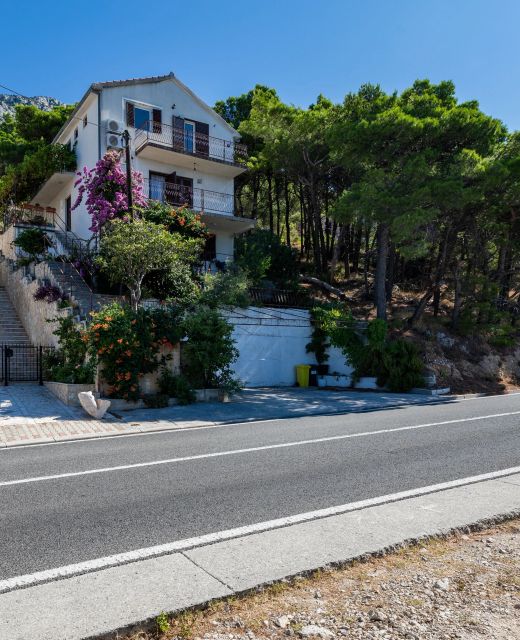 Apartments With Parking Space Marušići, Omiš - 21608 Marušići