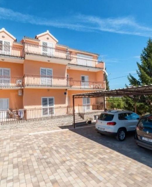 Apartments With Parking Space Vodice - 21743