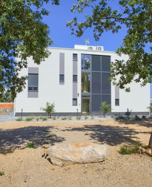 Apartments With Parking Space Njivice, Krk - 21889 Njivice