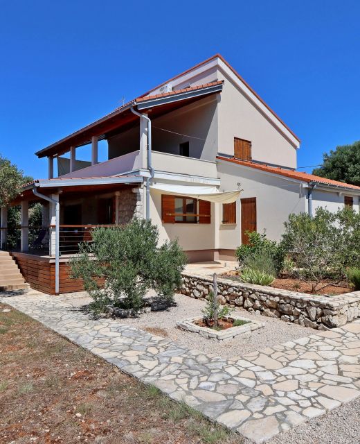 Apartments With Parking Space Lun, Pag - 21905 Lun