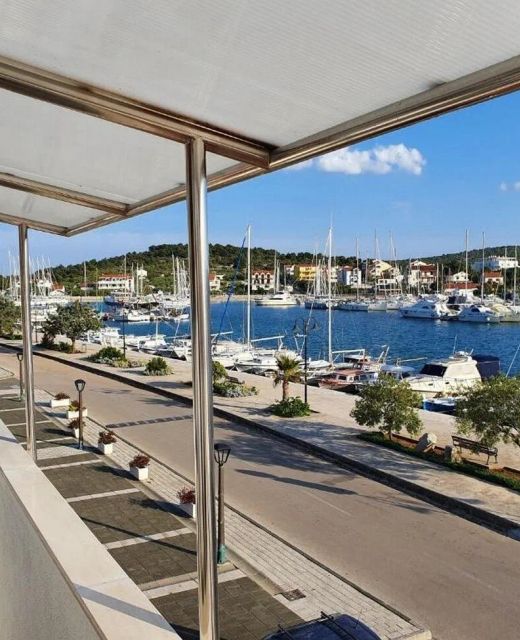 Apartments By The Sea Jezera, Murter - 21908 Jezera