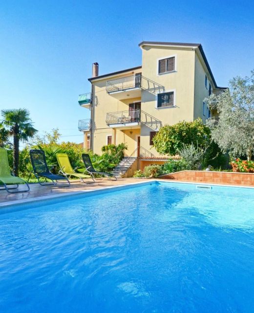 Family-friendly Apartments With Swimming Pool Valica, Umag - 21926 Valica