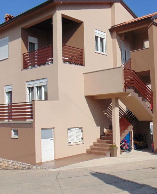 Apartments With Parking Space Rovinj - 21987