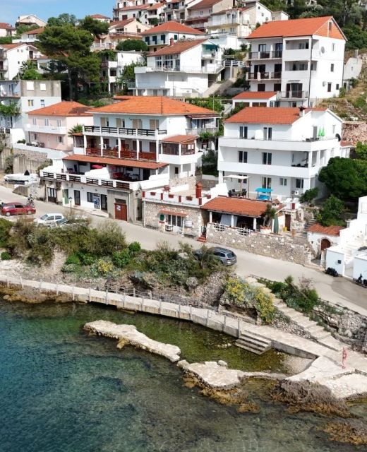 Apartments By The Sea Jelsa, Hvar - 22256 Jelsa