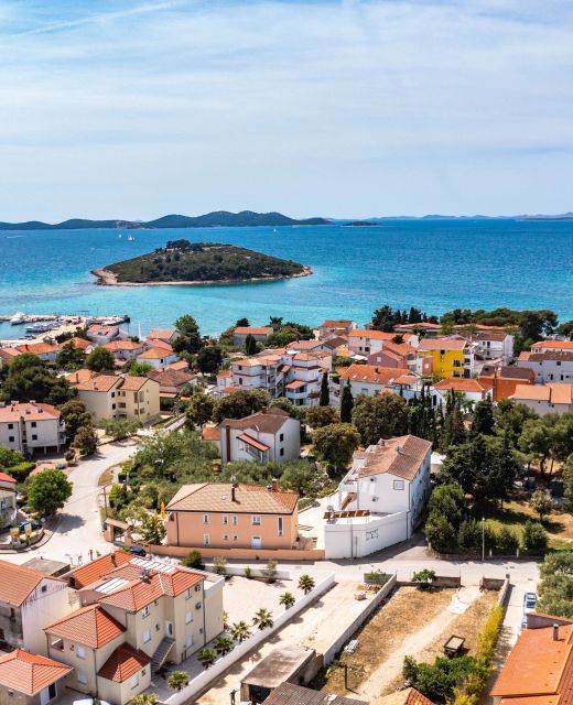 Apartments With Parking Space Pakoštane, Biograd - 22375 Pakoštane