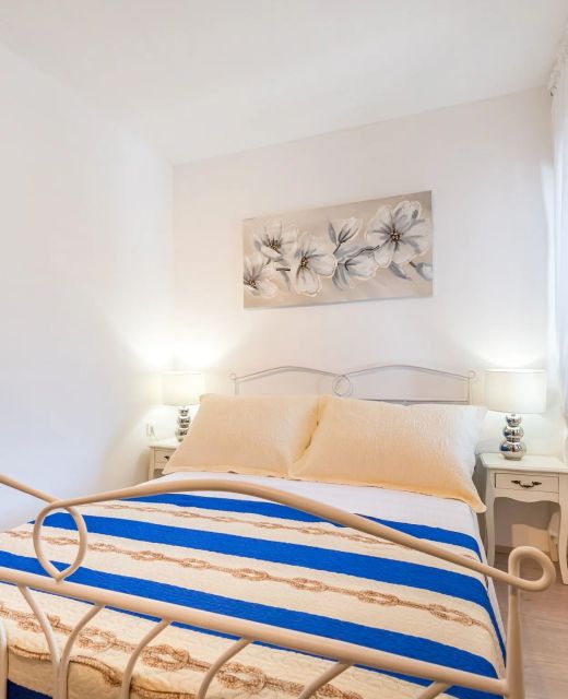 Apartments By The Sea Baška, Krk - 22412 Baška