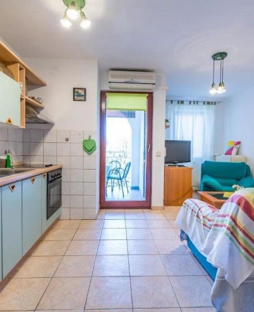 Apartments With Parking Space Baška, Krk - 22417 Baška