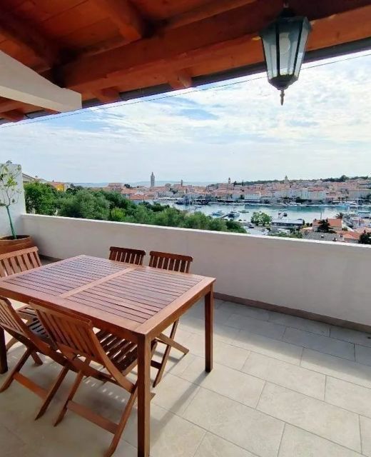 Apartments With Parking Space Banjol, Rab - 22421 Banjol