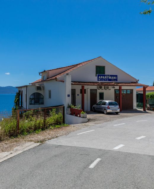 Apartments By The Sea Brist, Makarska - 22463 Brist