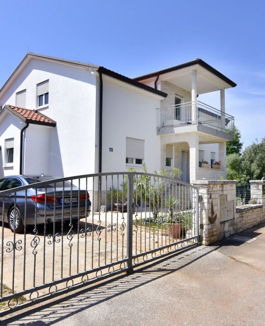 Apartments With Parking Space Sveti Ivan, Umag - 22472 Sveti Ivan