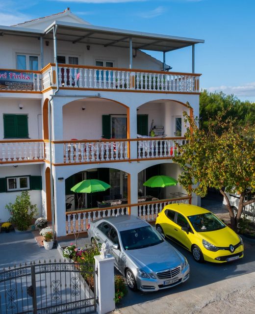 Apartments With Parking Space Vodice - 22557