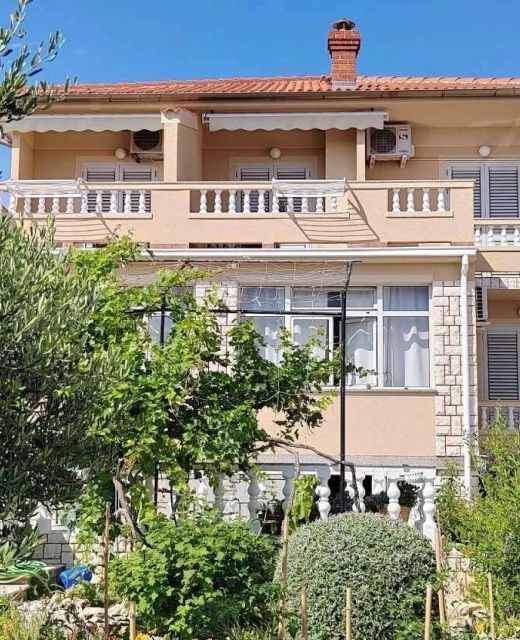 Apartments By The Sea Barbat, Rab - 22561 Barbat