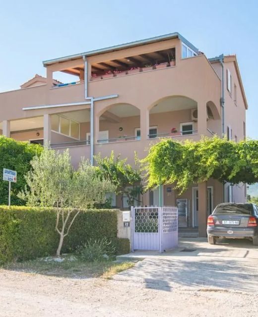 Apartments With Parking Space Kaštel Štafilić, Kaštela - 22665 Kaštel Štafilić