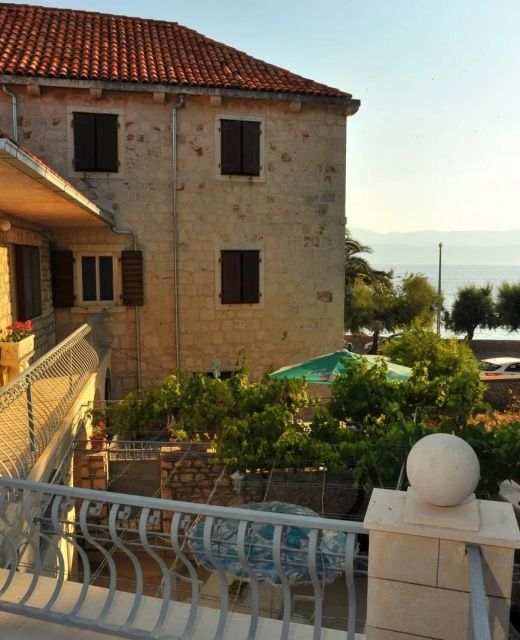 Apartments By The Sea Sutivan, Brač - 22771 Sutivan